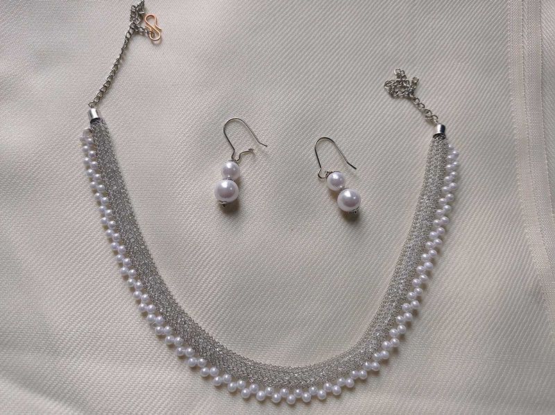 Neckpiece And Tops