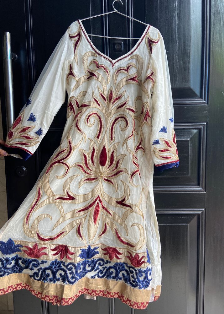 Applique embroidery with hand work kurta