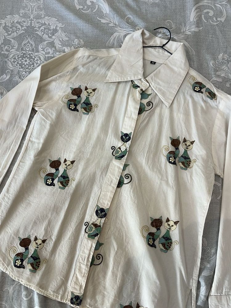 Unique Embroidered Cat Shirt