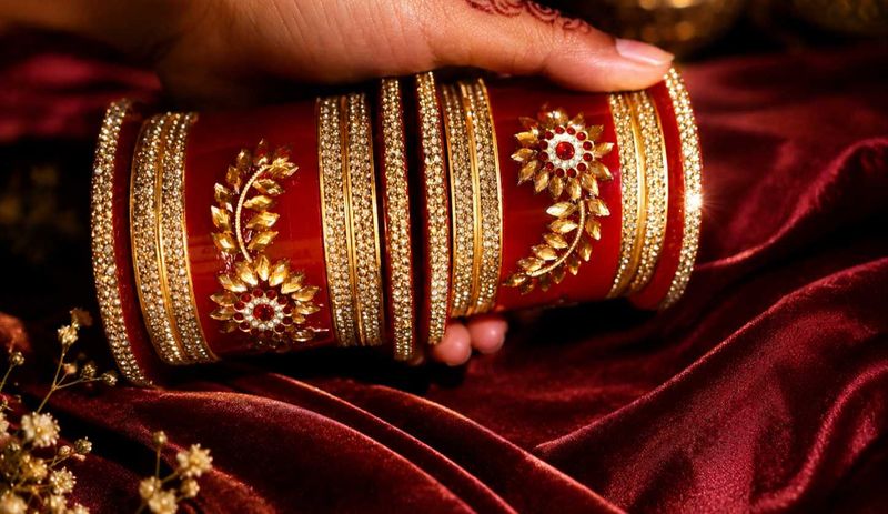 👑 Red &amp; Golden Designer Bridal Bangles Set | Kund