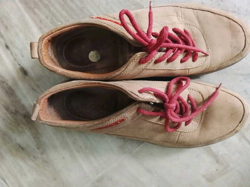 Casual Tan Shoes with Red Laces