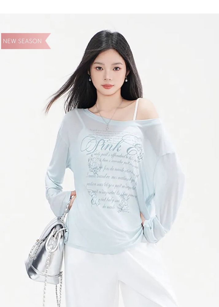 Light Blue Graphic Print Loose Top IMPORTANT 🐬