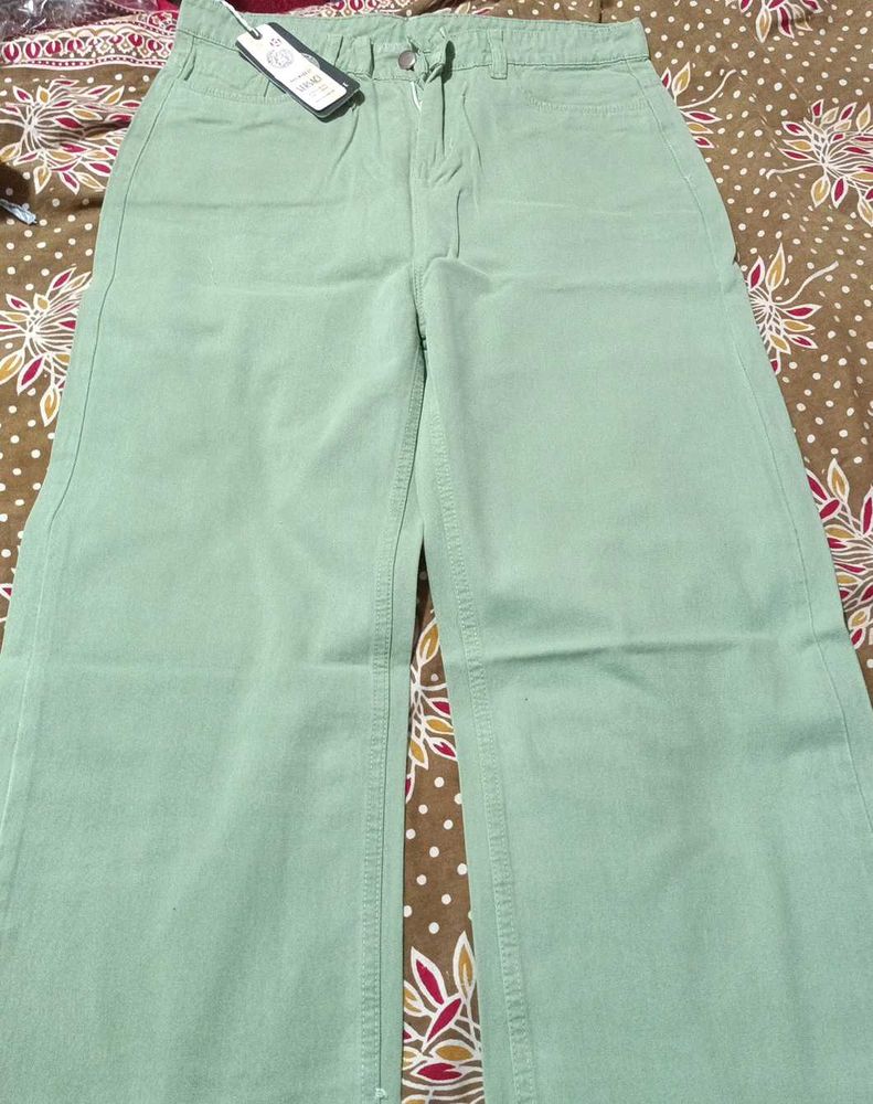 new with tag baggy jeans