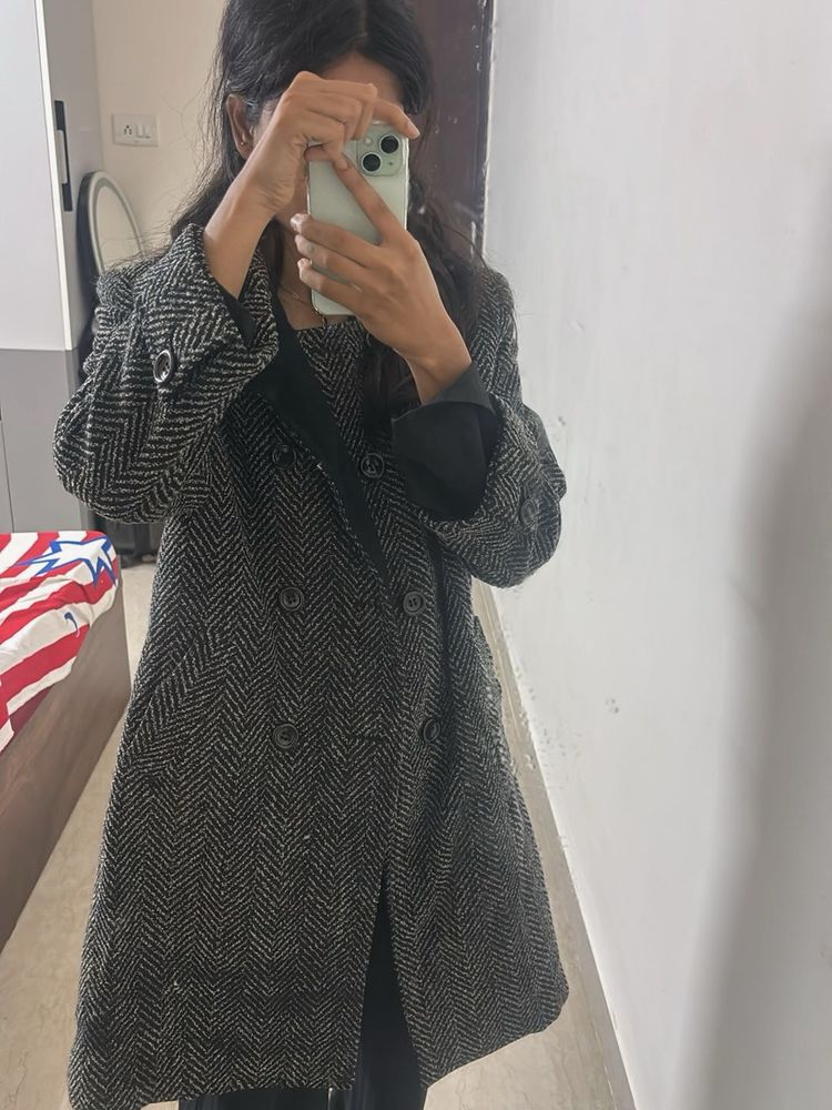 Balck n white Winter Coat