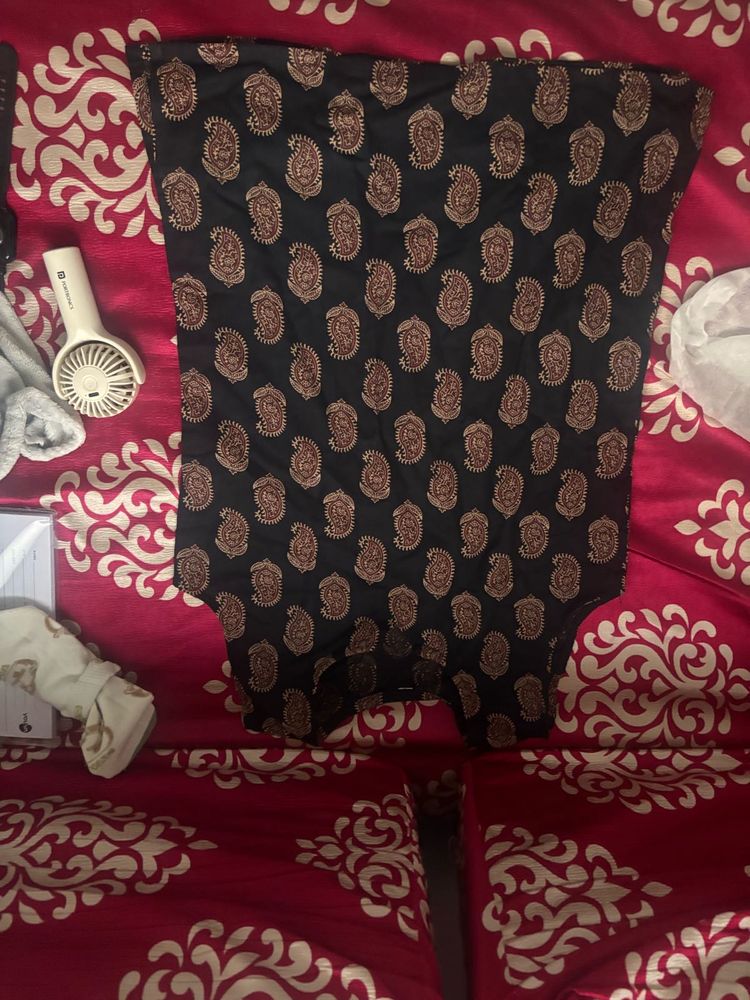 Stylish Black Paisley Print Kurta