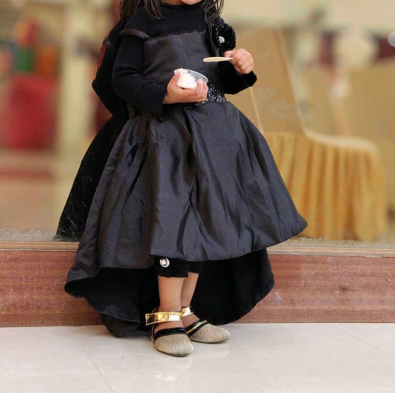 Girl Black High Low Frok