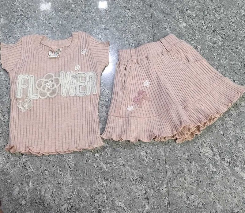 Cute Pink "Flower" Top &amp; shorts set