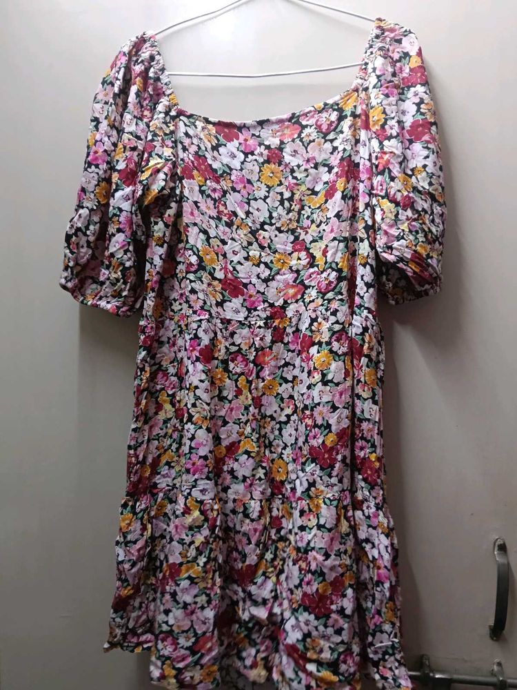 Floral Print Puff Sleeve Square Neck Dress