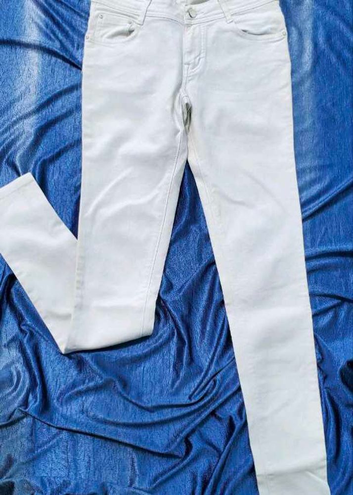 Comfortable White Jeans🎀