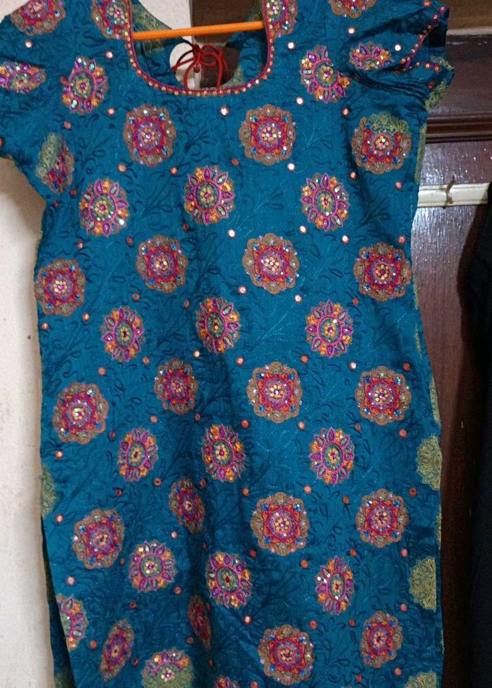 Threadwork Mirror Work Formal Kurti