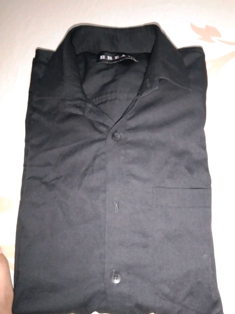 Black Shirt With 2 Multifunctional Mask