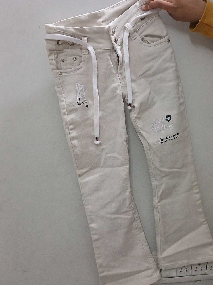 Stylish Off-White Jeans