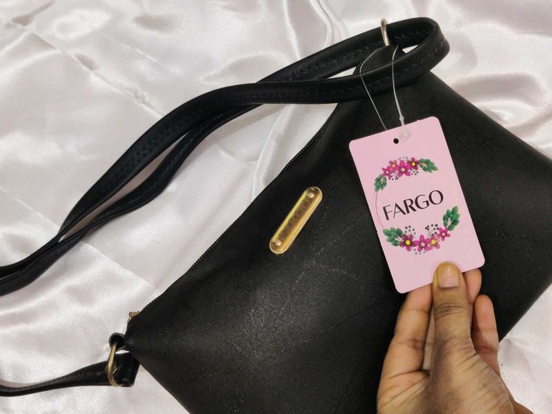 Stylish Black Fargo Bag