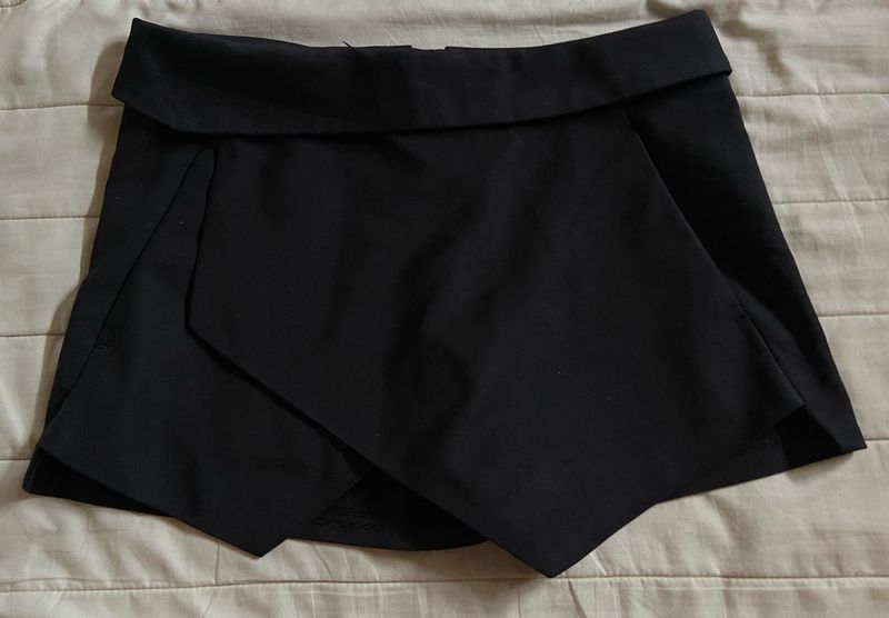 Zara Black Skort