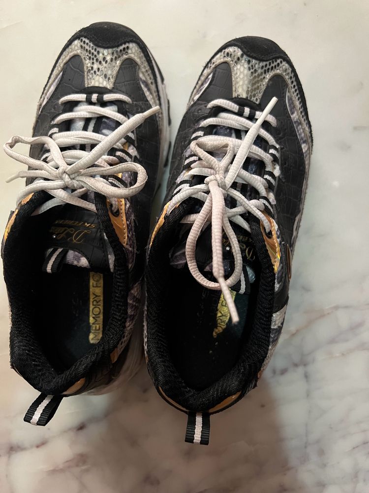 Casual Shoes