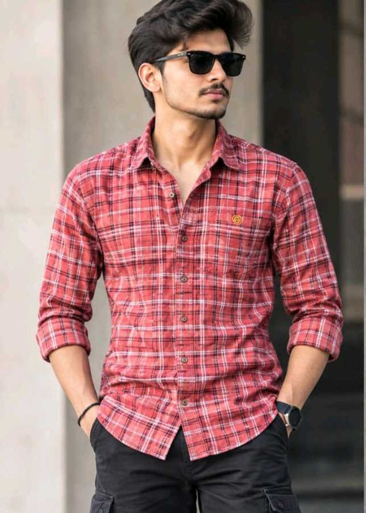 Men's Plaid Button-Up Shirt