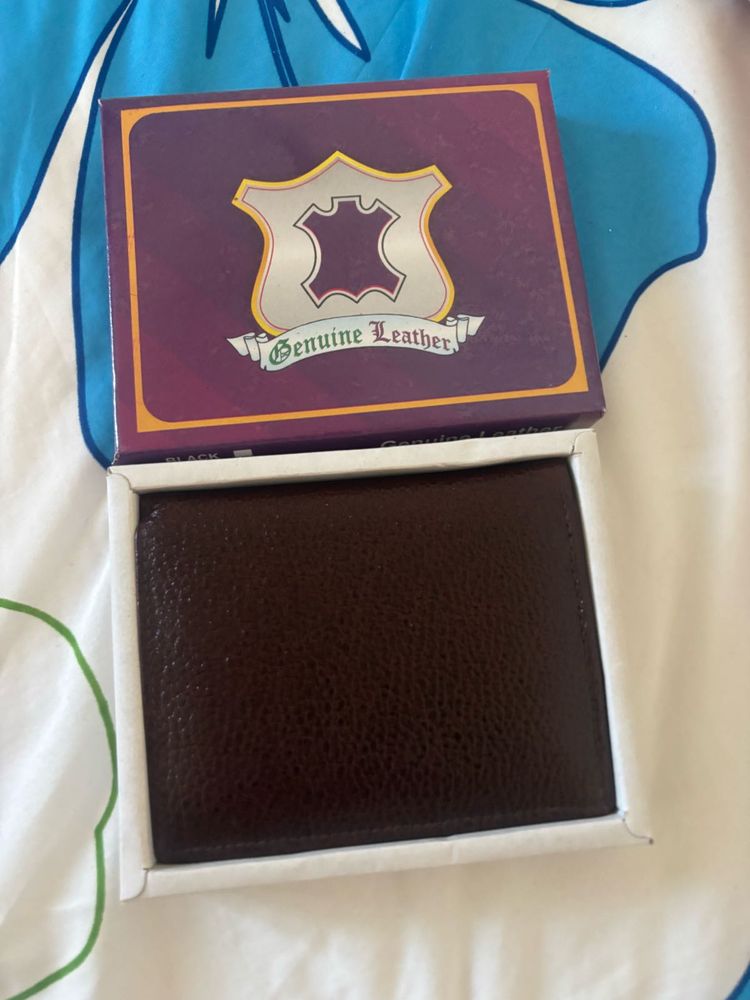 NEW unused Genuine Leather Wallet