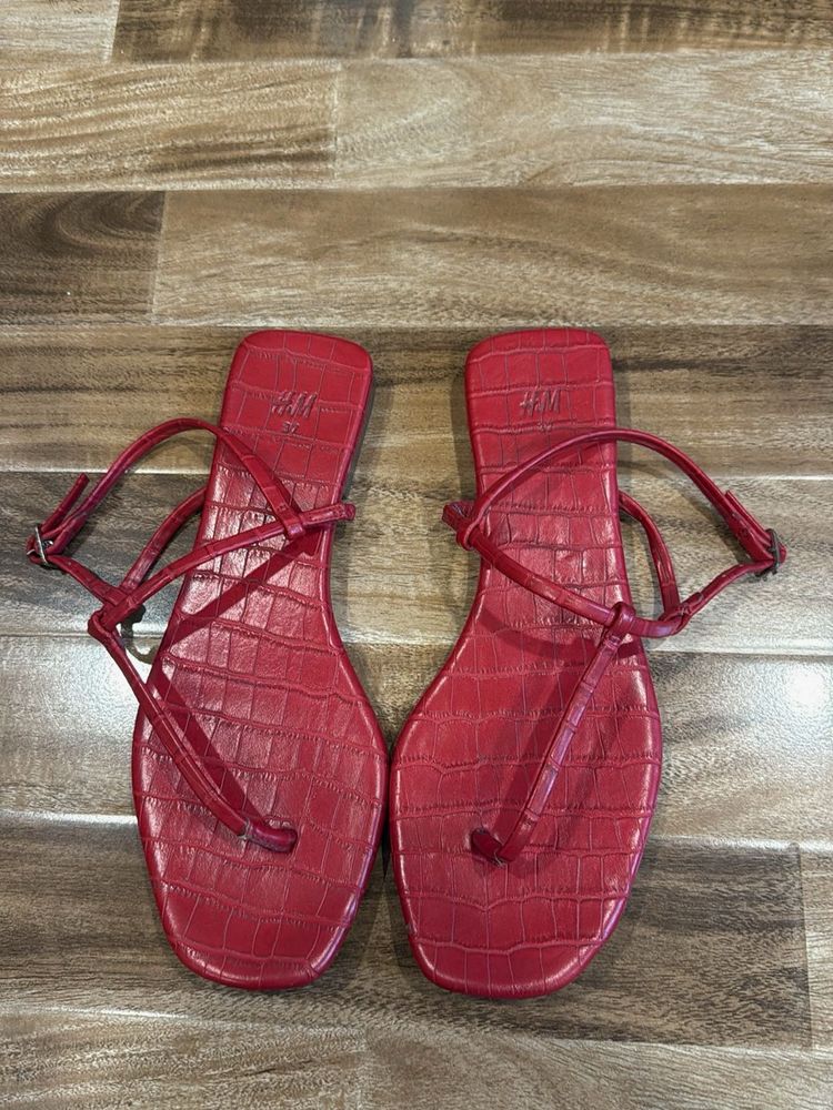 hnm sandals