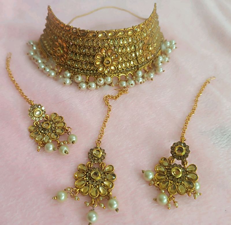 Mini Bridal Set