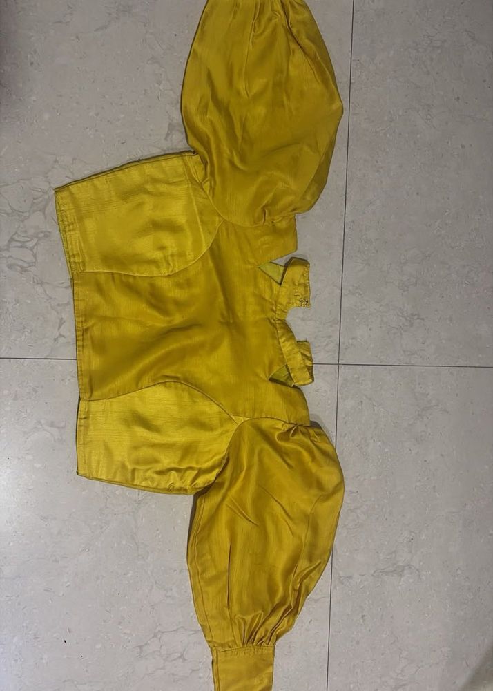 Stylish Yellow Puffed Sleeve Blouse