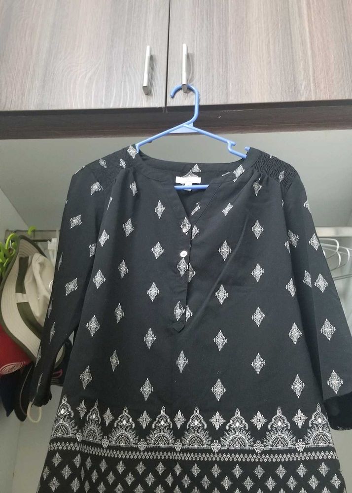 Elegant Printed top imported