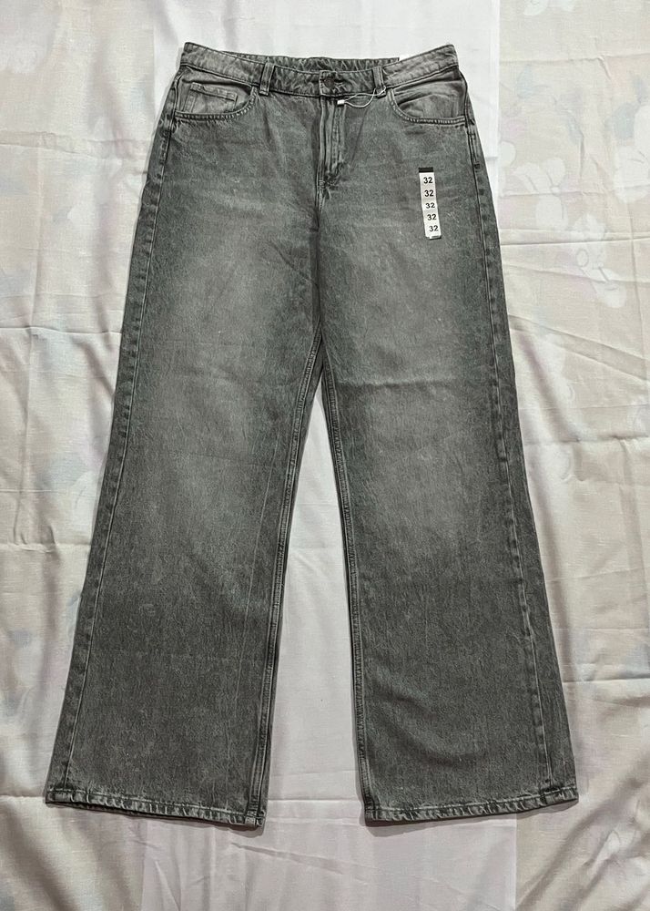 H&amp;M Grey Wide Leg Highwaist Jeans size : 32