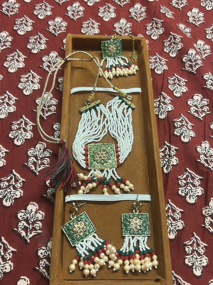 Traditional Indian Jewelry choker Set
