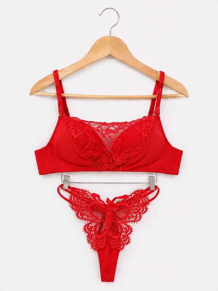 Stunning Red Lace Bra &amp; Panty Set ❤️