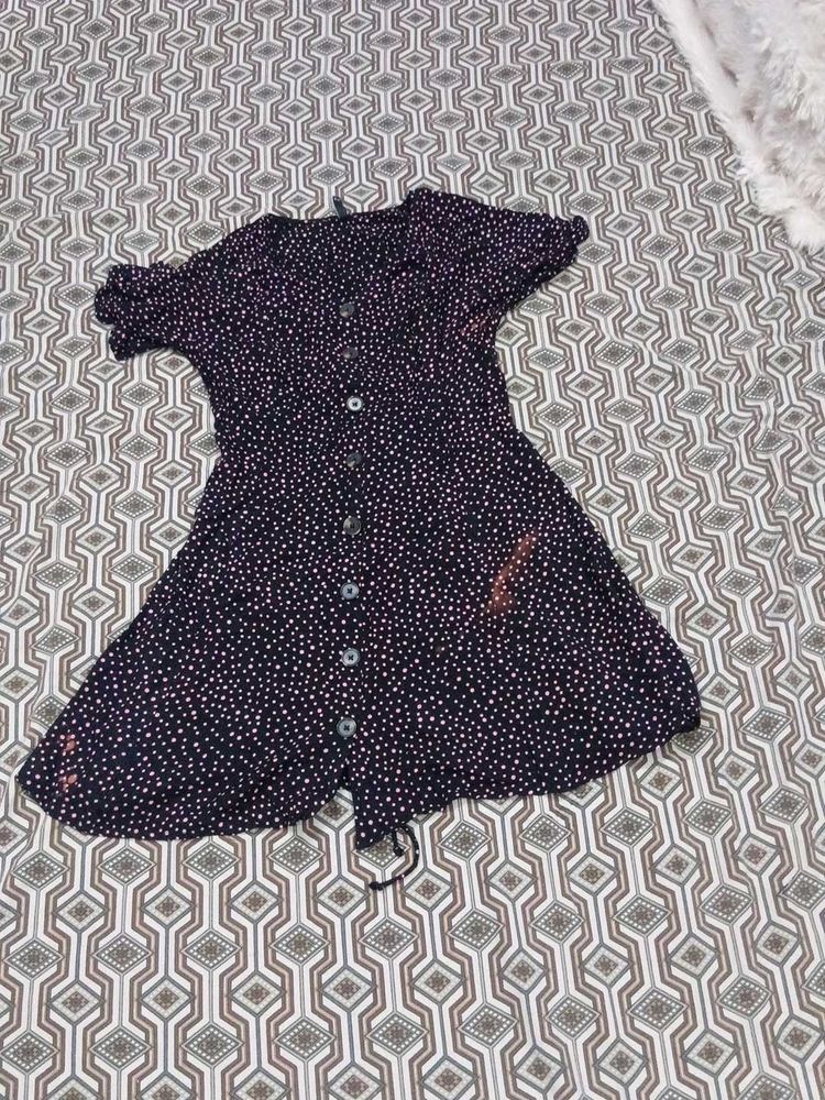 SHORT DRESS