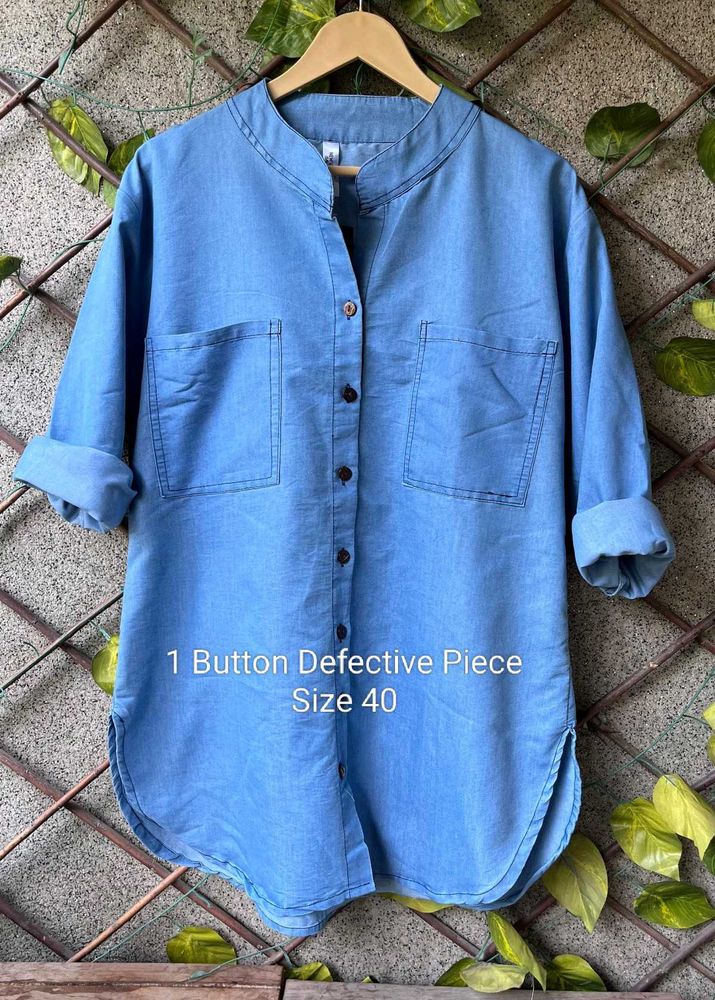 DOUBLE POCKET DENIM TOP (HIP COVERING LENGTH)