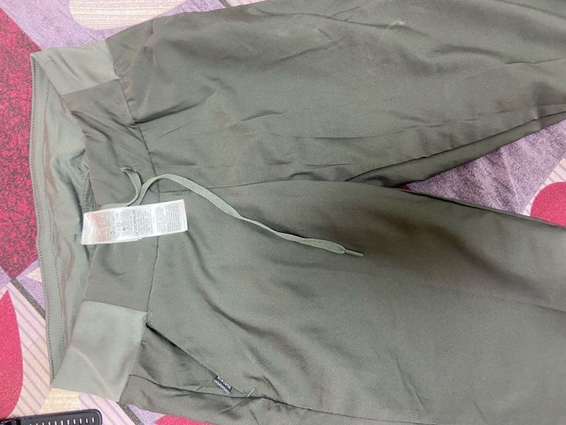 Stylish Green Cargo Pants