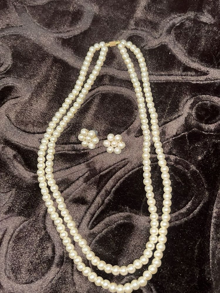 Elegant Pearl Necklace &amp; Earrings Set