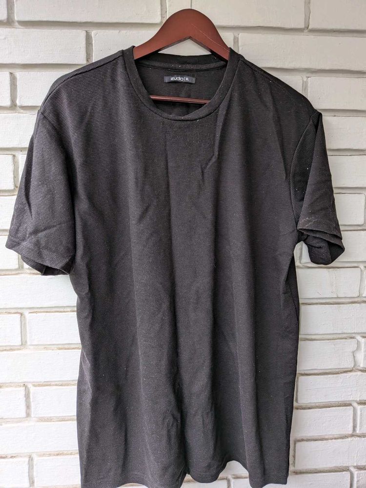 Tee shirt &amp; shorts