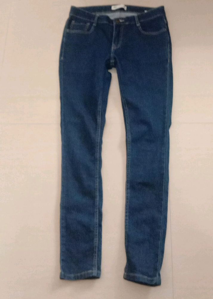 Max  30 Size Dark Blue