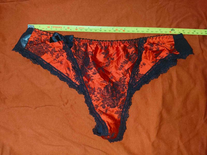 Red Floral Lace Bikini Panty