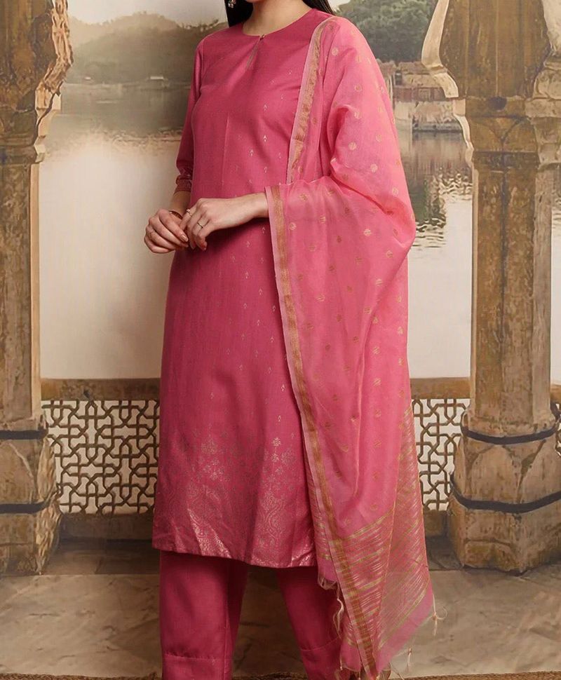 Elegant Pink Kurta Set with Dupatta