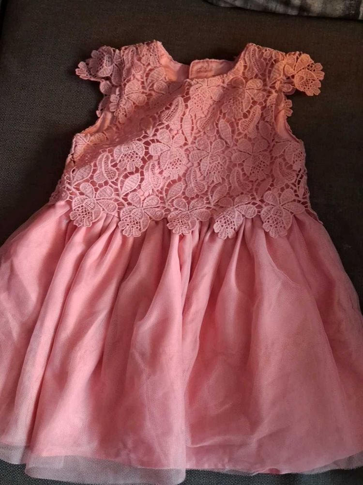 Chic Pink Lace Dress