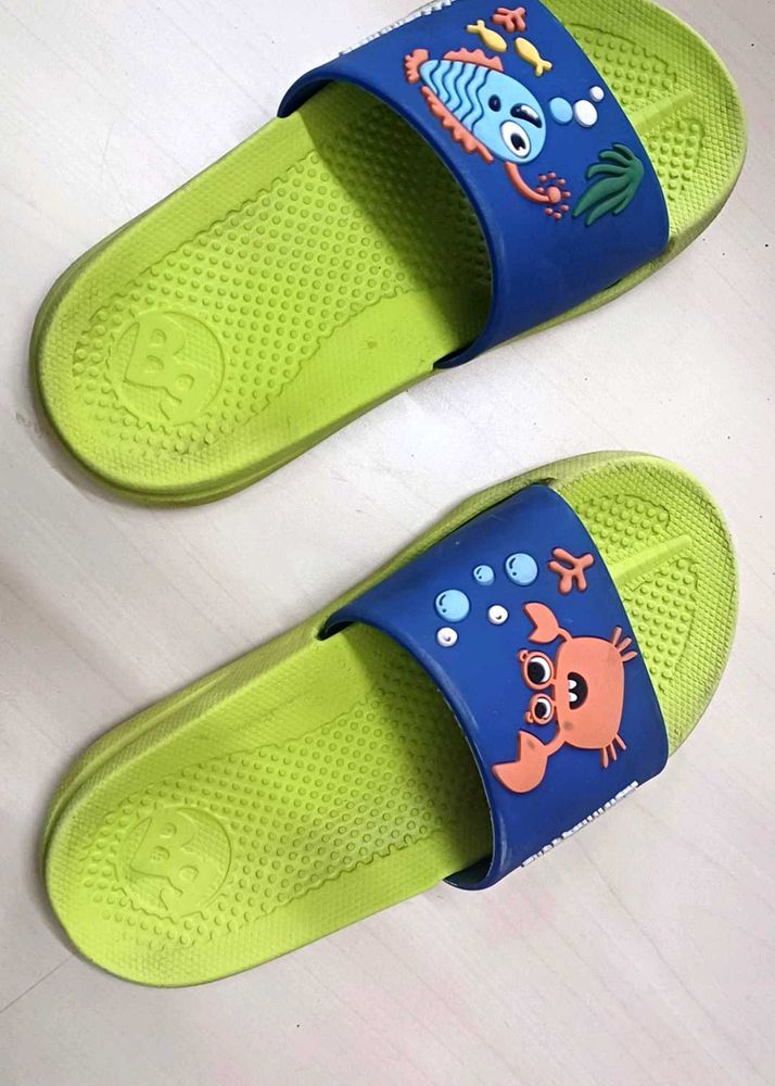 Well-maintained Kids's footwear