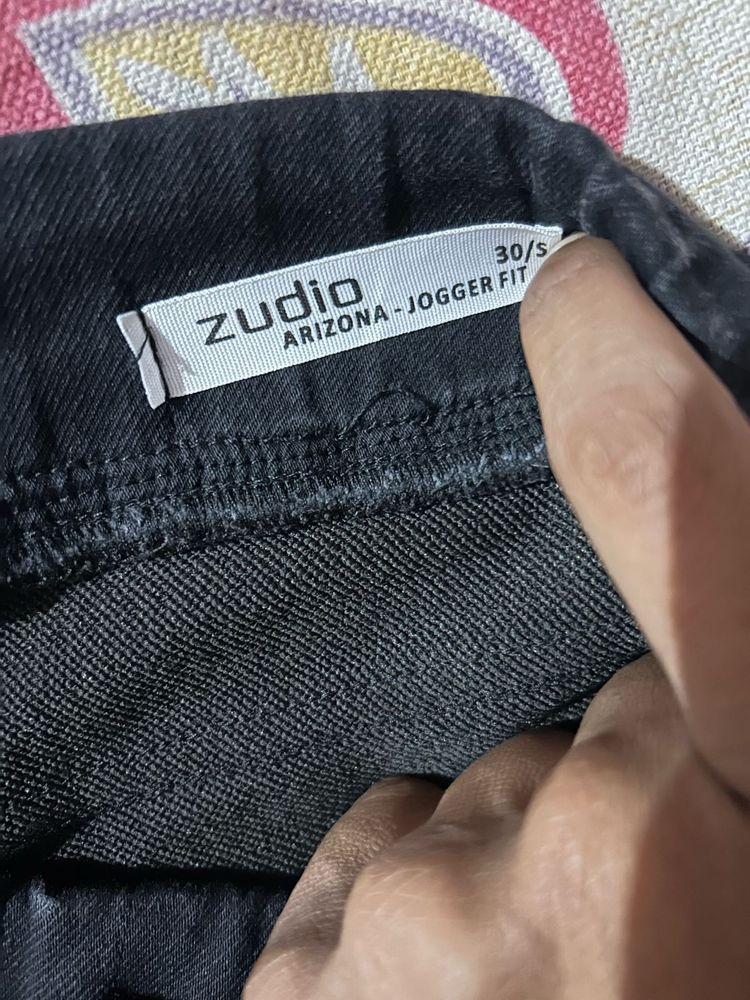 Zudio Arizona Black Jogger Straight Fit Jeans