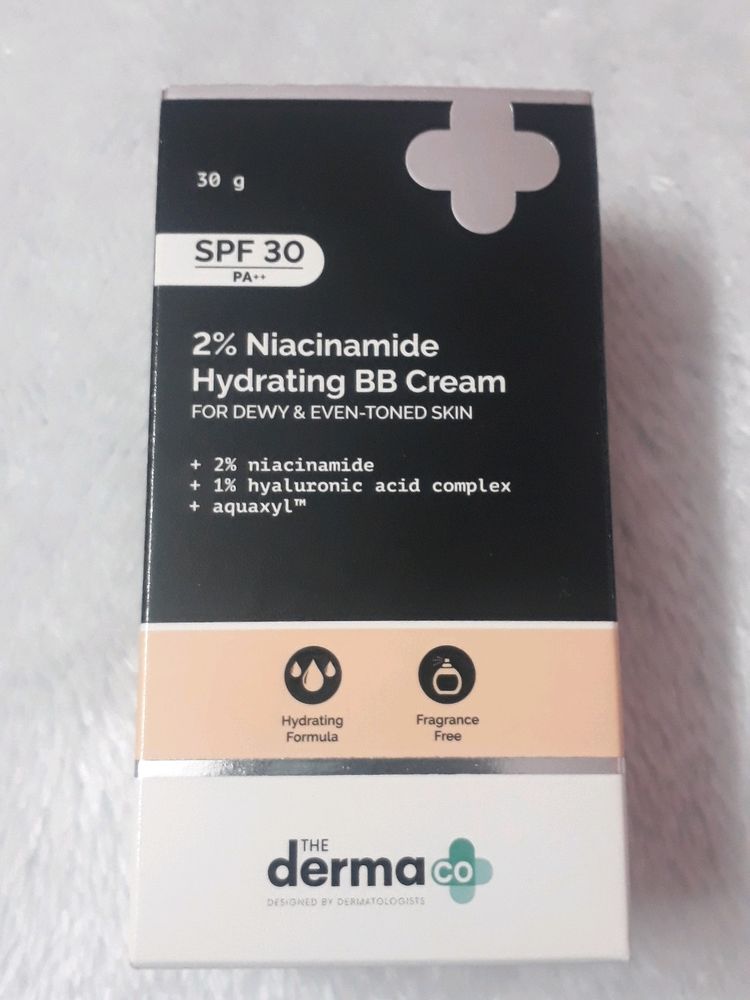 The Derma Co 2% Niacinamide Hydrating BB Cream wit