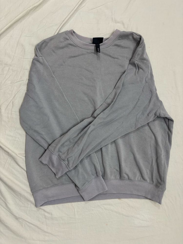 H&amp;M Grey Crewneck Sweatshirt