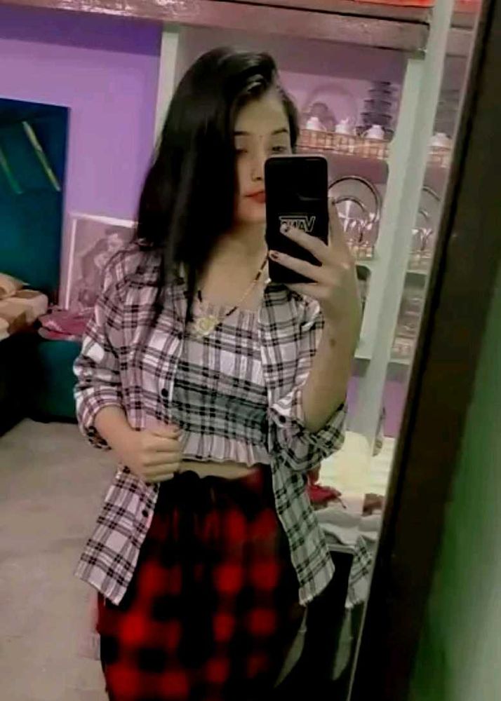 Trendy Plaid Crop Top