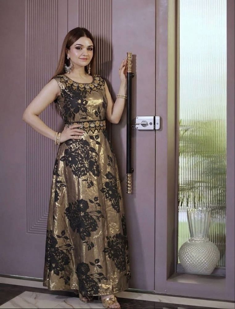Elegant Gold &amp; Black Floral Gown
