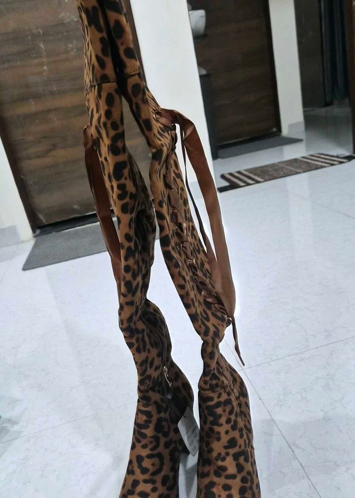 Leopard Print Knee-High Boots size 38