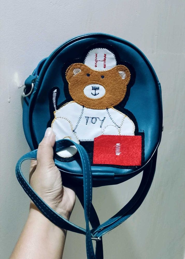 Cute Teddy Bear Round Crossbody Bag