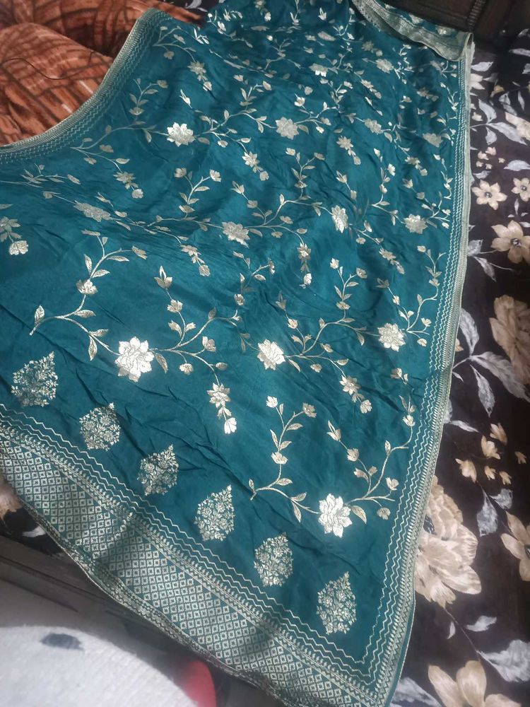 Elegant Teal Dupatta with Gold Floral Print