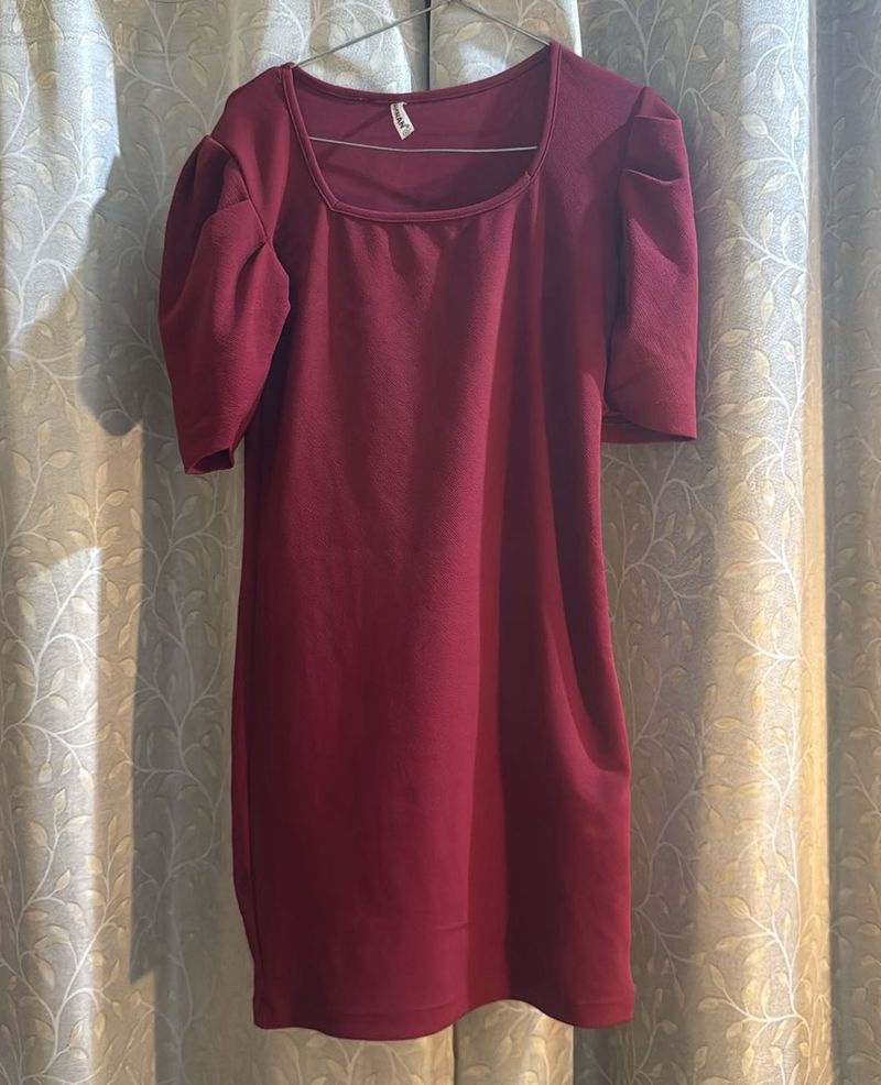 Maroon Puff Sleeve Dress