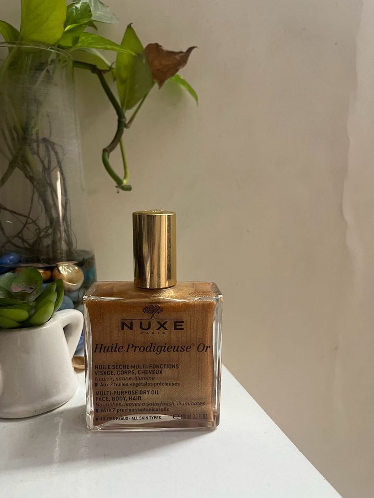 Nuxe Hulie Prodigious Oil/ Golden Shinmer