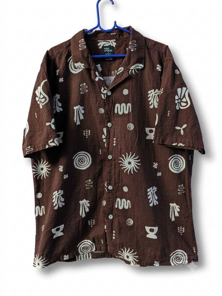 Max Brown Graphic Print Short Sleeve Shirt