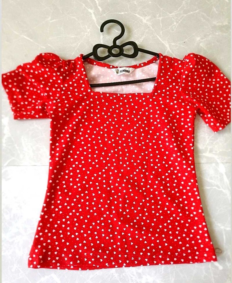 Red Heart Print Puff Sleeve Top